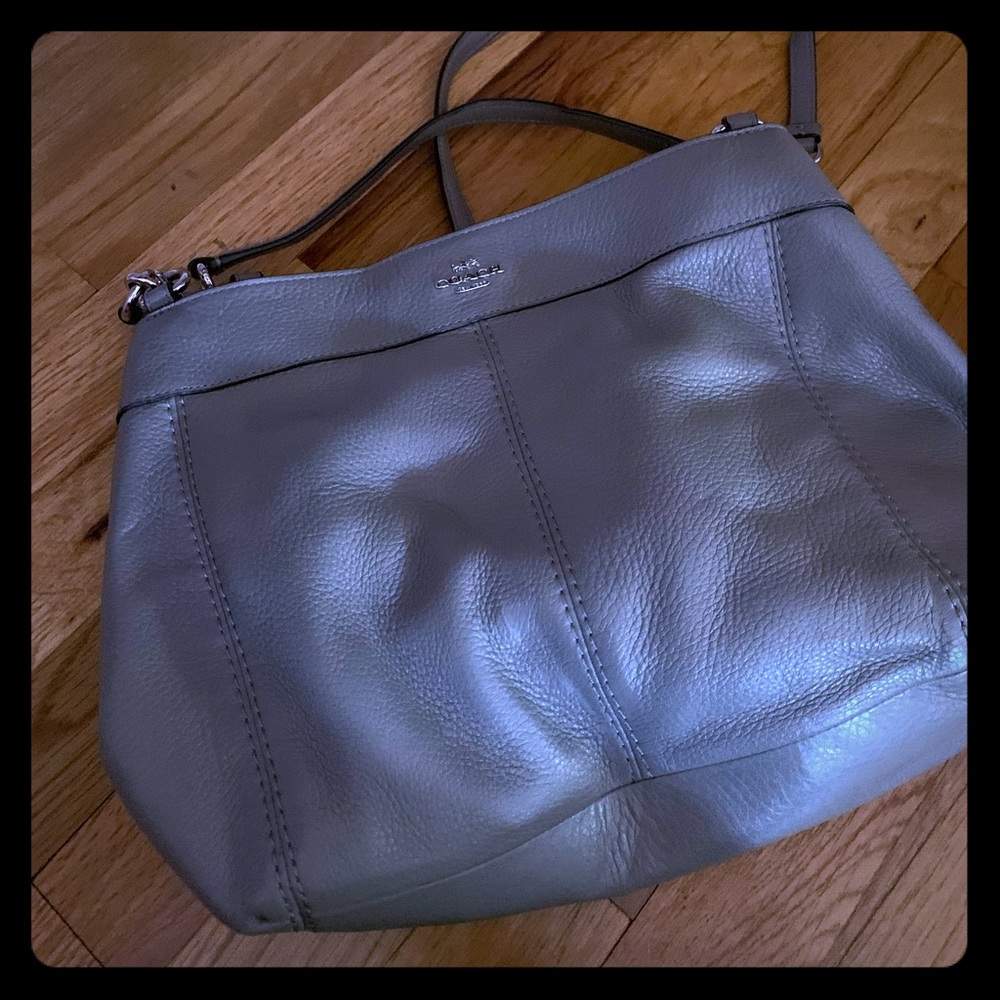 Coach bag very good condition.